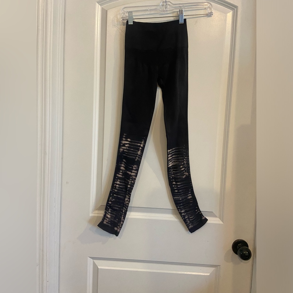 NWOT free people movement leggings
